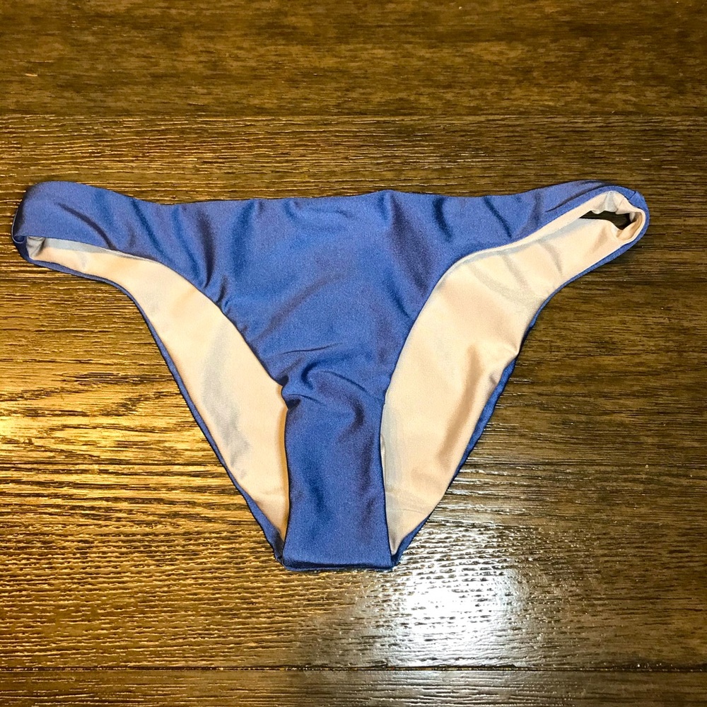 Suboo bikini Bottom size L